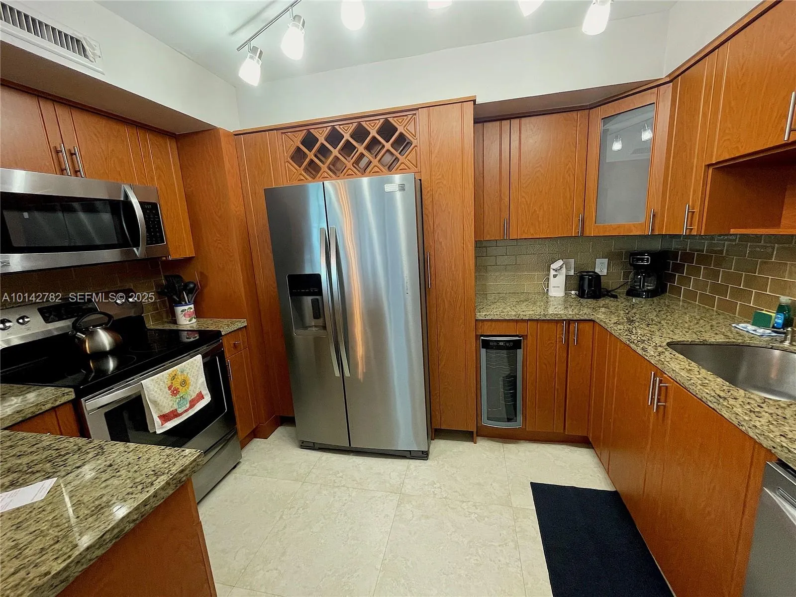 3505 S Ocean Dr # 1415, Hollywood FL 33019