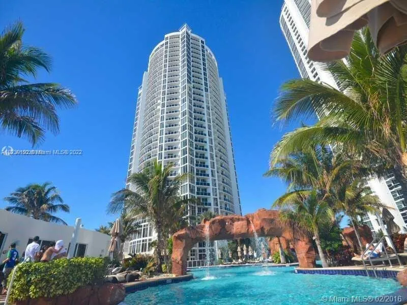 18001 Collins Ave # 716, Sunny Isles Beach FL 33160