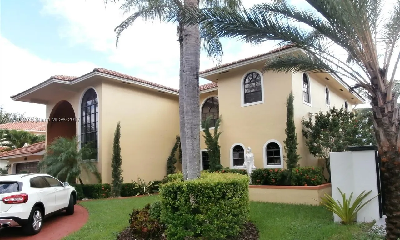 5 bedroom 5 bath for sale at 16253 NW 82nd Ave, Miami Lakes FL 33016