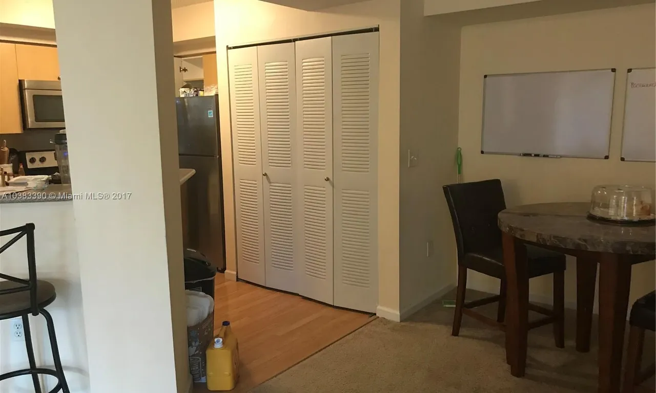 1919 Van Buren St # 211A, Hollywood FL 33020