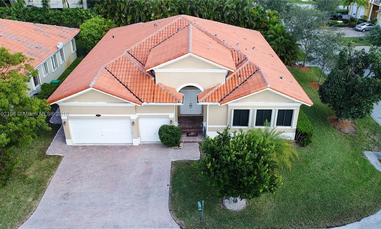 5 bedroom 4 bath for sale at 19385 SW 79th Ct, Cutler Bay FL 33157