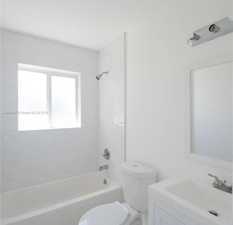 1711 Fletcher St, Hollywood FL 33020