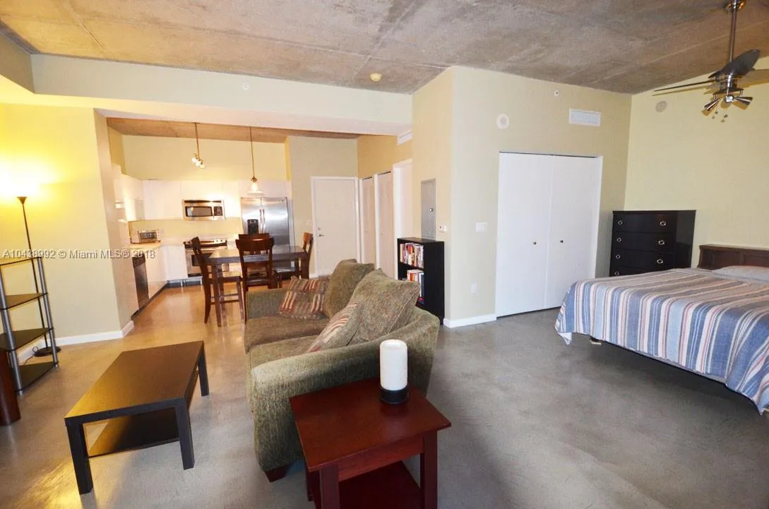 234 NE 3rd St # 1106, Miami FL 33132