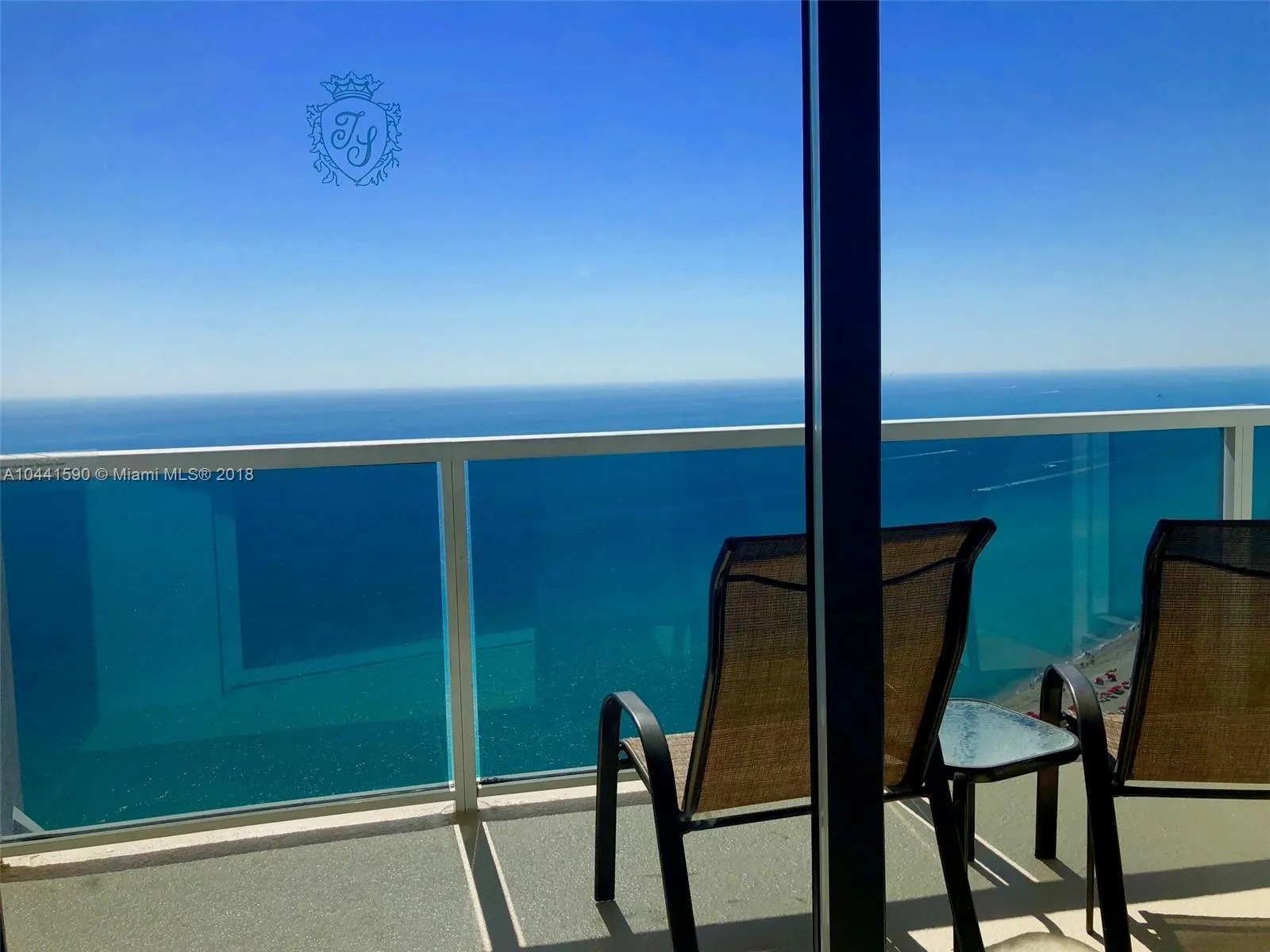 1 bath for sale at 18001 Collins Ave # 2010, Sunny Isles Beach FL 33160