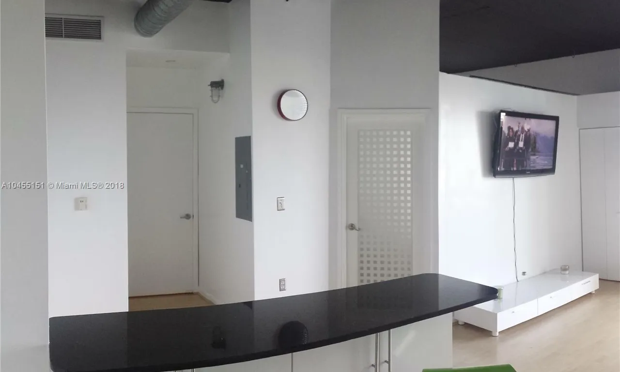 10 SW South River Dr # 1608, Miami FL 33130