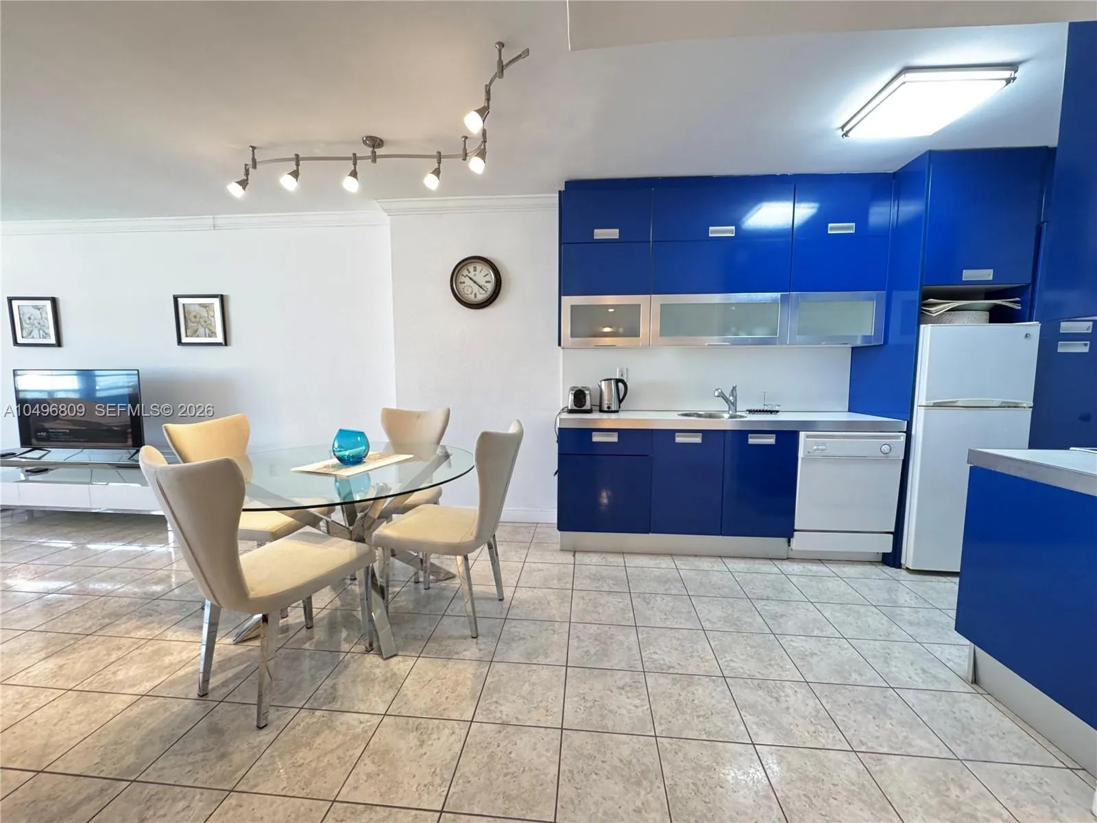 100 LINCOLN RD # 1423, Miami Beach FL 33139