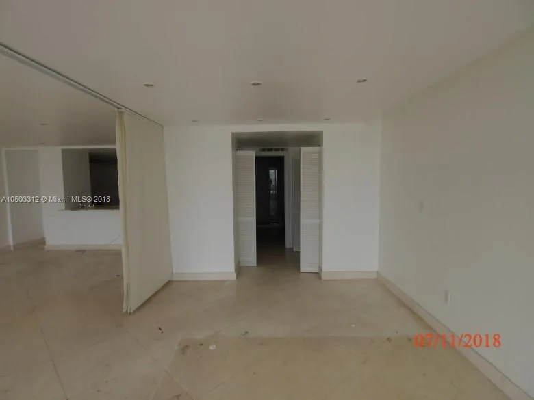 555 NE 15th St # 33J, Miami FL 33132