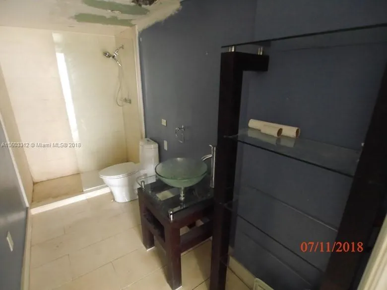 555 NE 15th St # 33J, Miami FL 33132