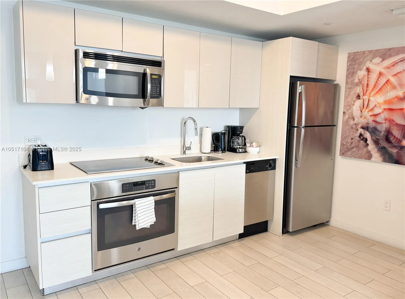 2602 E Hallandale Beach Blvd # 1708, Hallandale Beach FL 33009