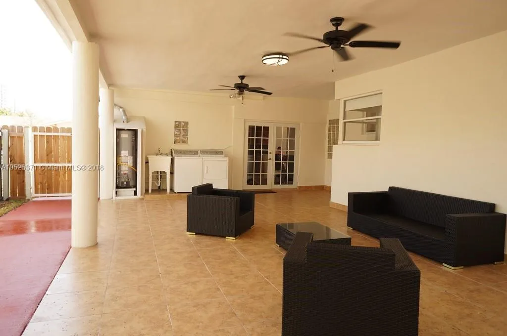 7544 Adventure Ave, North Bay Village FL 33141