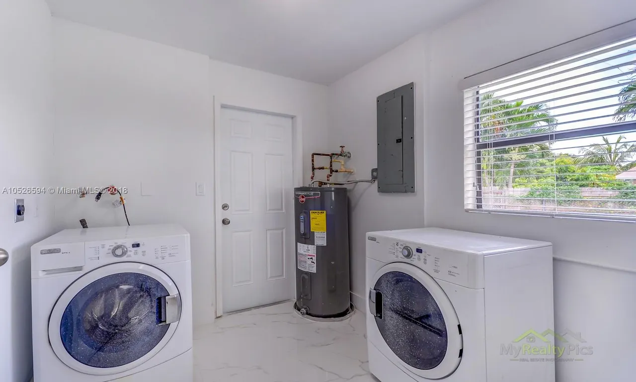 16131 SW 300th St, Homestead FL 33033
