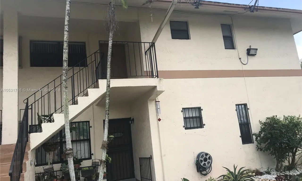 6475 SW 129th Pl # 4, Miami FL 33183
