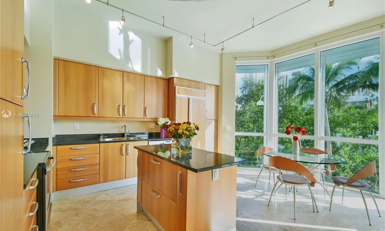 16500 Collins Ave # 8, Sunny Isles Beach FL 33160