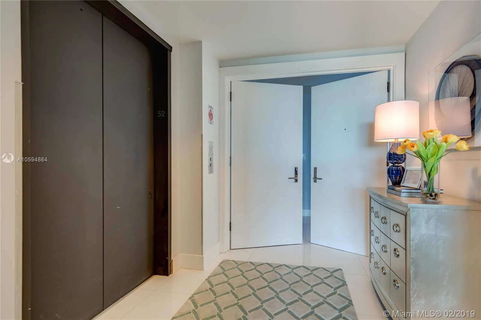 900 Biscayne Blvd # 5208, Miami FL 33132