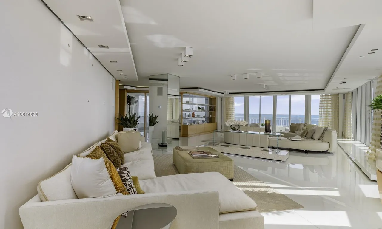 791 Crandon Blvd # 1408, Key Biscayne FL 33149