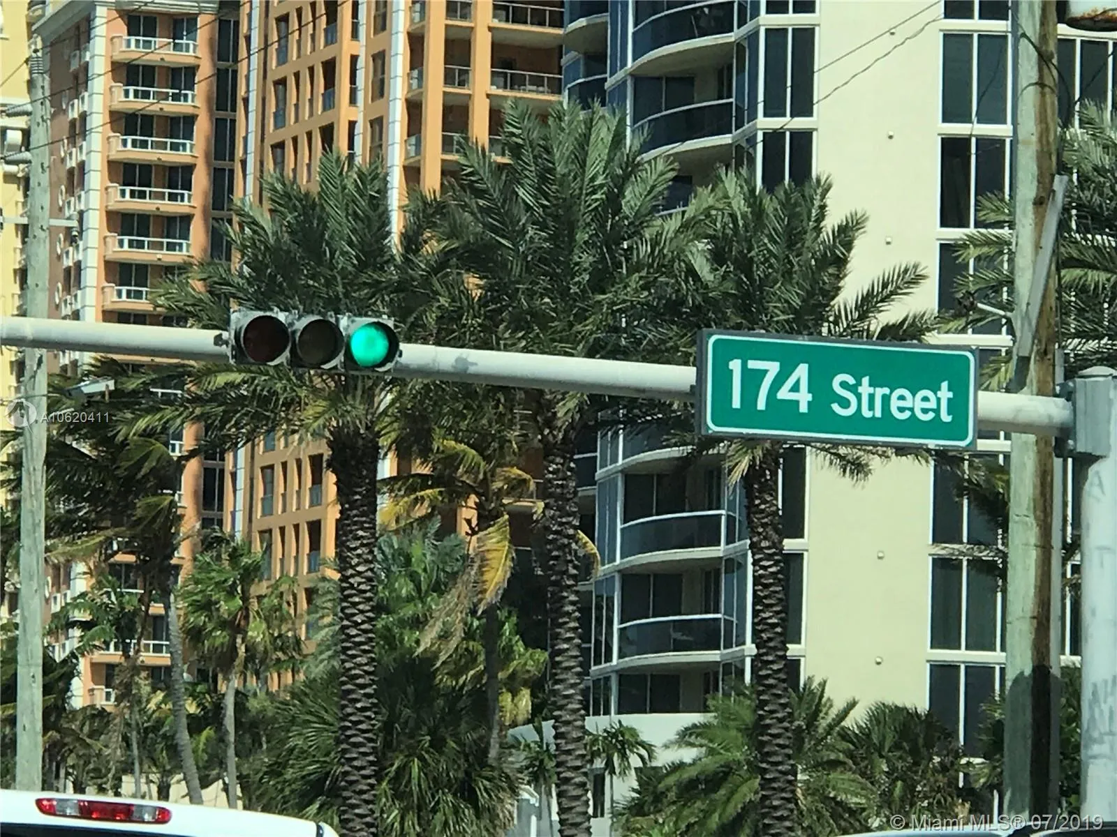 250 174th St # 302, Sunny Isles Beach FL 33160