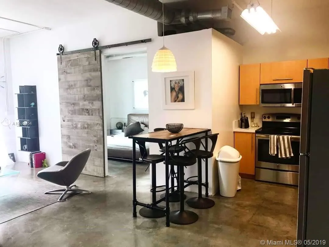 444 NE 30th St # 402, Miami FL 33137