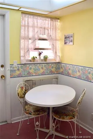 215 SE 3rd Ave # 307C, Hallandale Beach FL 33009