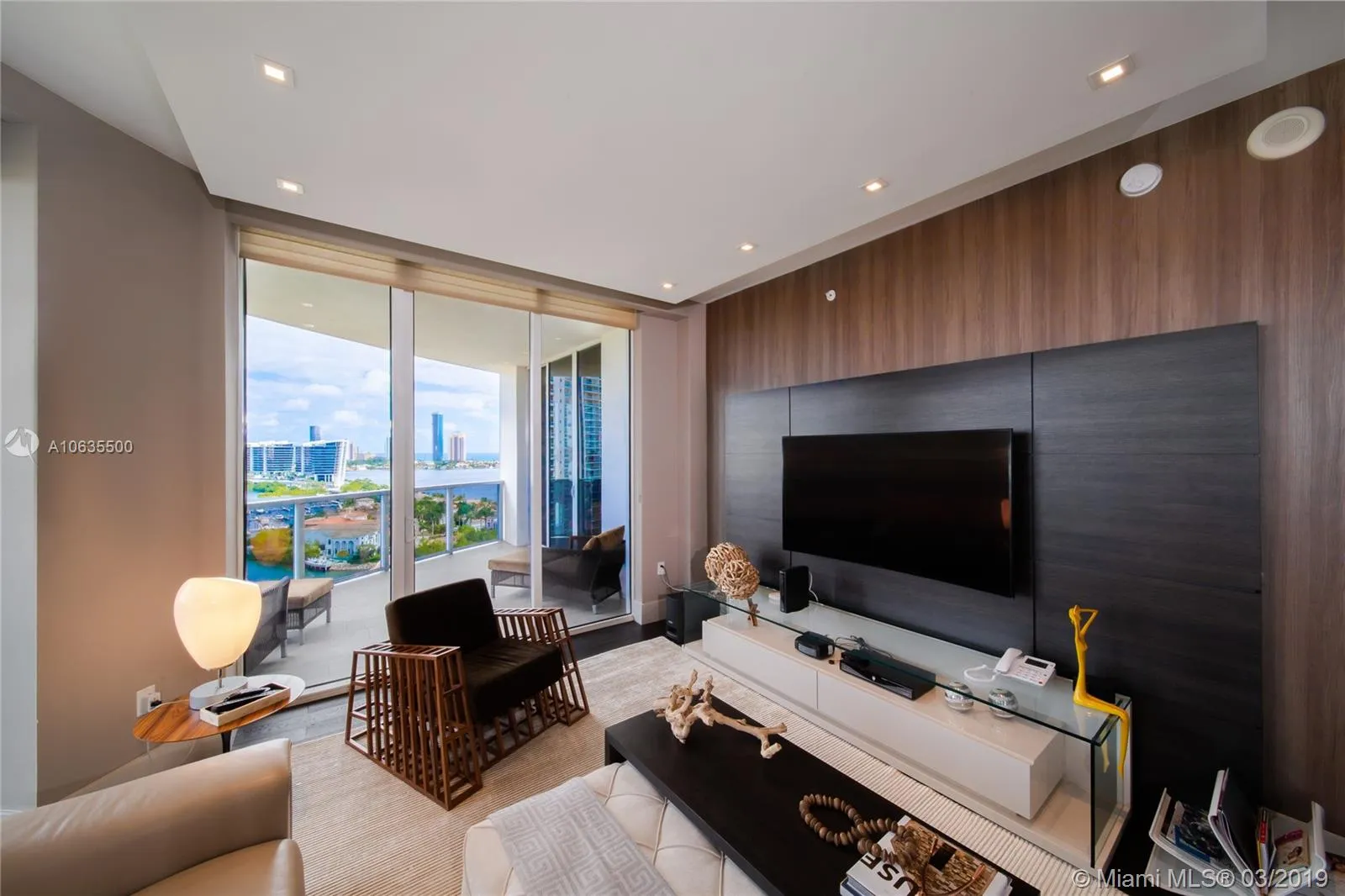 4100 Island Blvd # 1404, Aventura FL 33160
