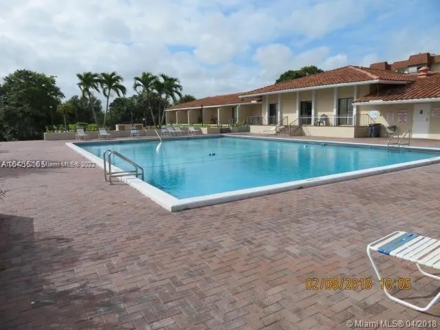 4170 Inverrary Dr # 111, Lauderhill FL 33319