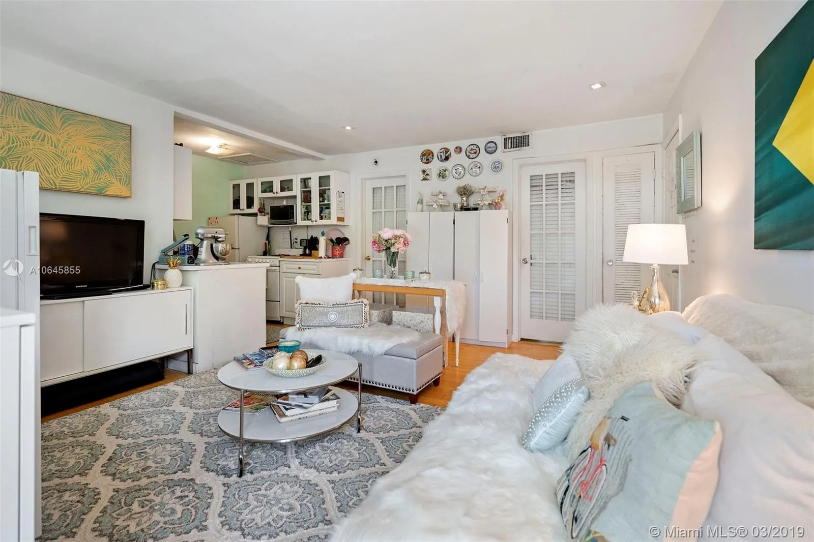 940 7th St # D, Miami Beach FL 33139