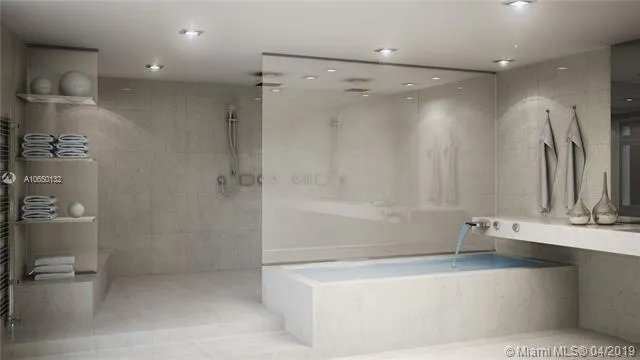 18555 Collins Ave # 905, Sunny Isles Beach FL 33160