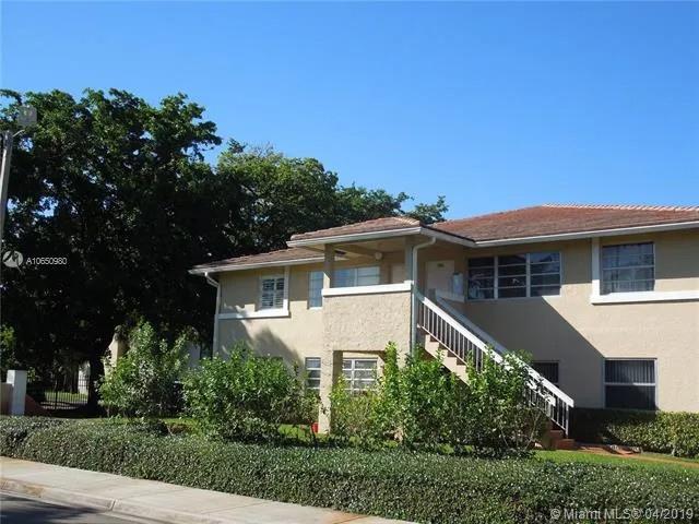 10104 Twin Lakes Dr # F, Coral Springs FL 33071