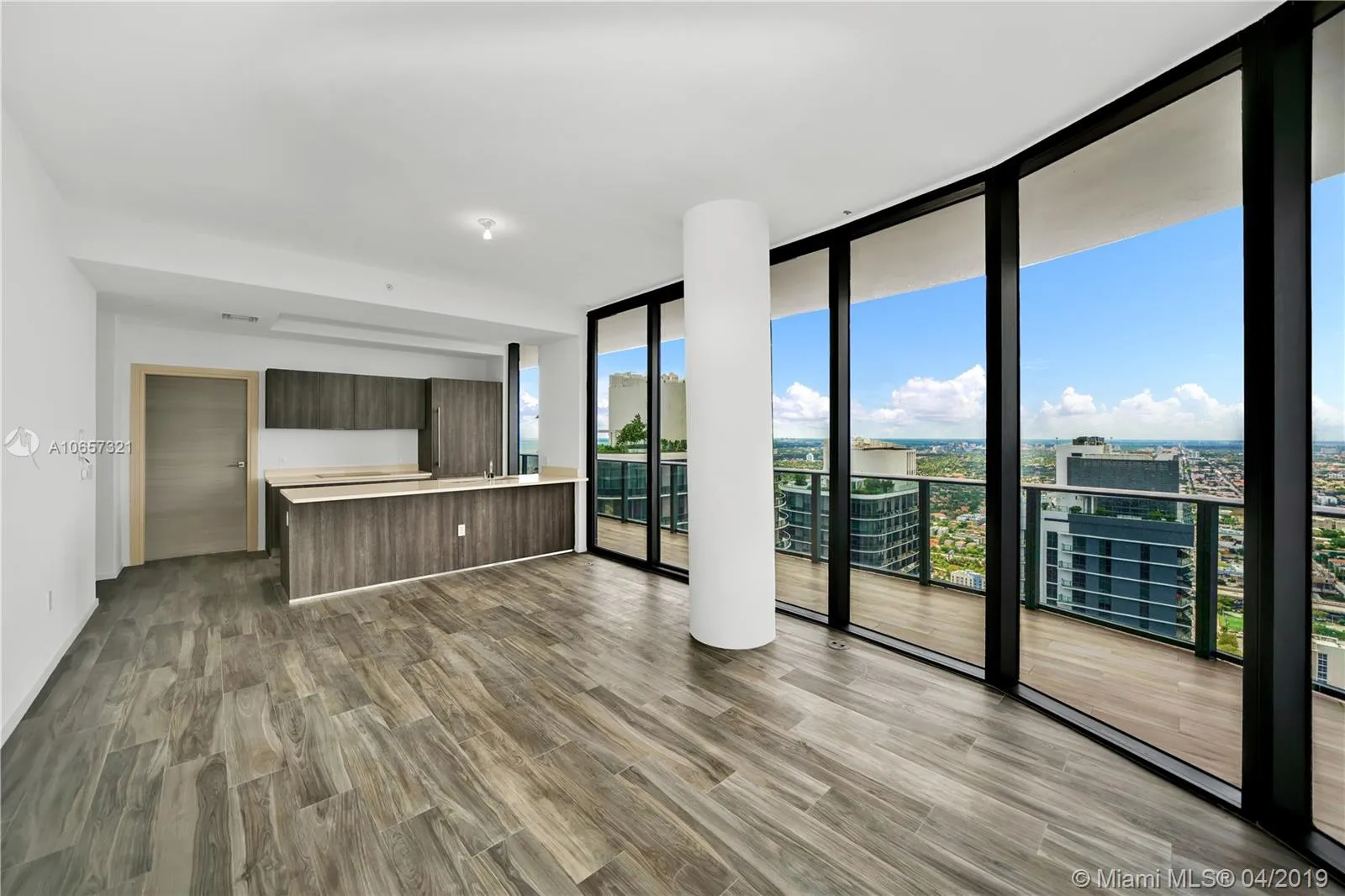 801 S Miami Ave # 5209, Miami FL 33130