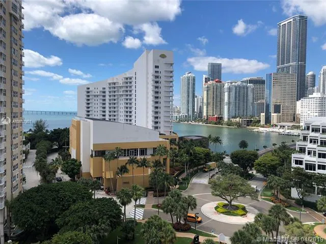 520 Brickell Key Dr # A1115, Miami FL 33131