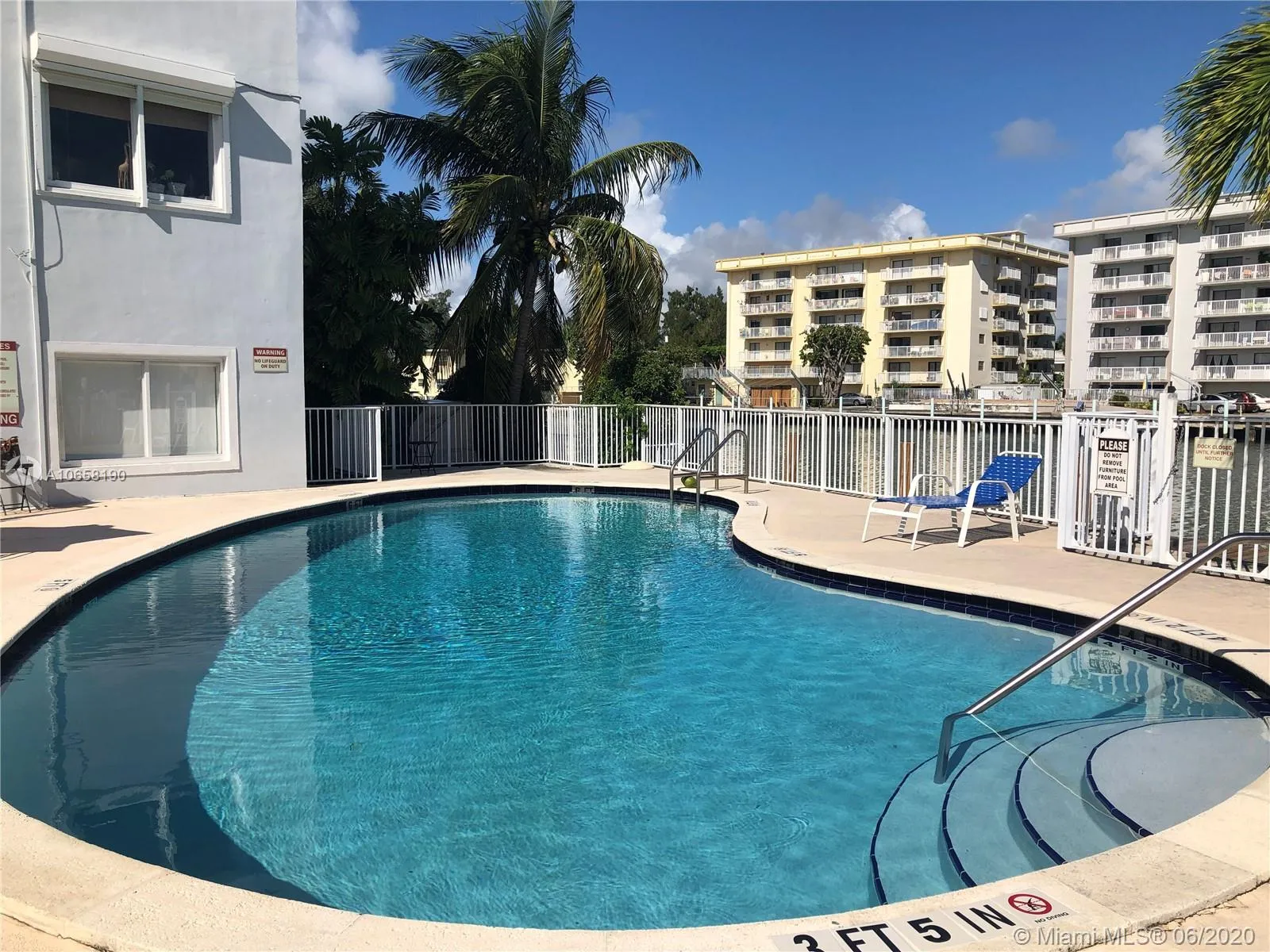 1185 Marseille Dr # 209, Miami Beach FL 33141