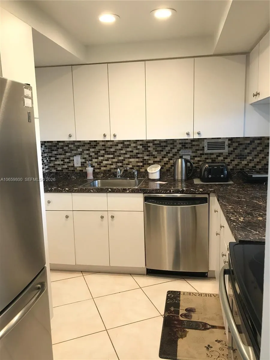 3505 S Ocean Dr # 1403, Hollywood FL 33019