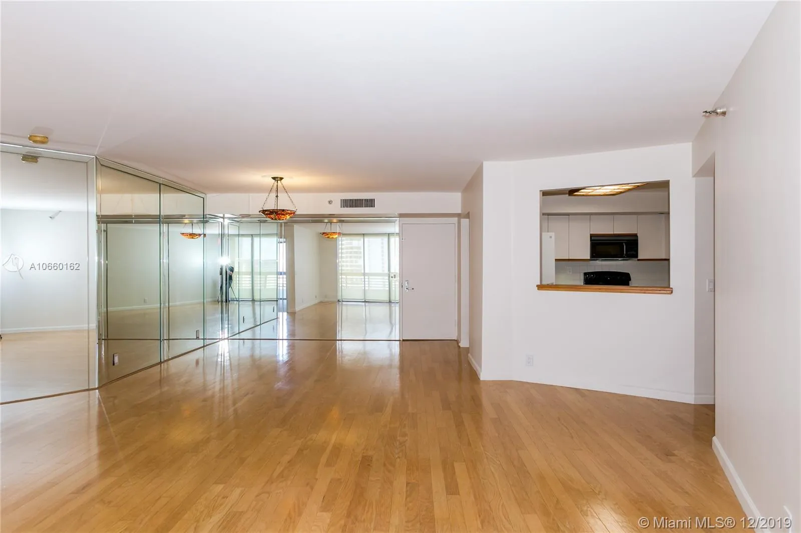 3500 Mystic Pointe Dr # 1607, Aventura FL 33180