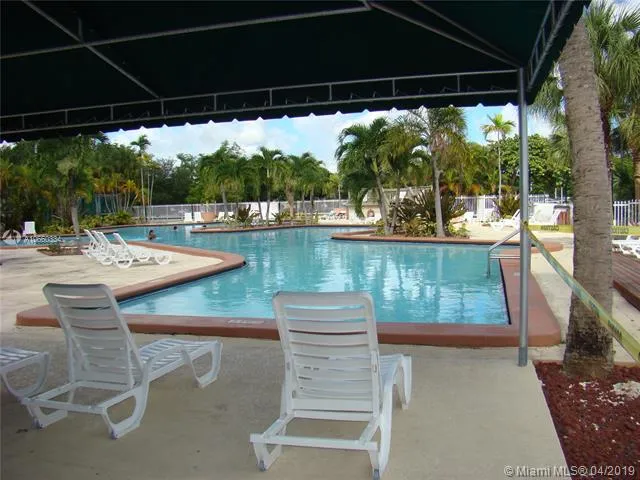 11331 SW 71st St, Miami FL 33173