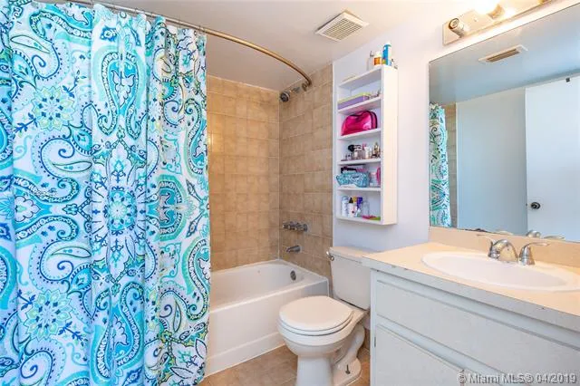 2075 SW 122nd Ave # 209, Miami FL 33175