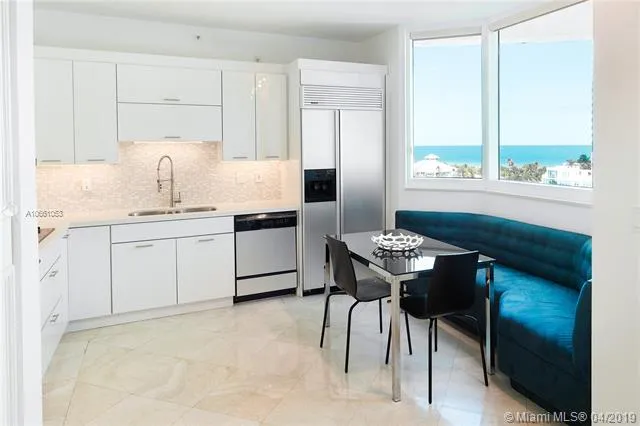 300 S Pointe Dr # 909, Miami Beach FL 33139