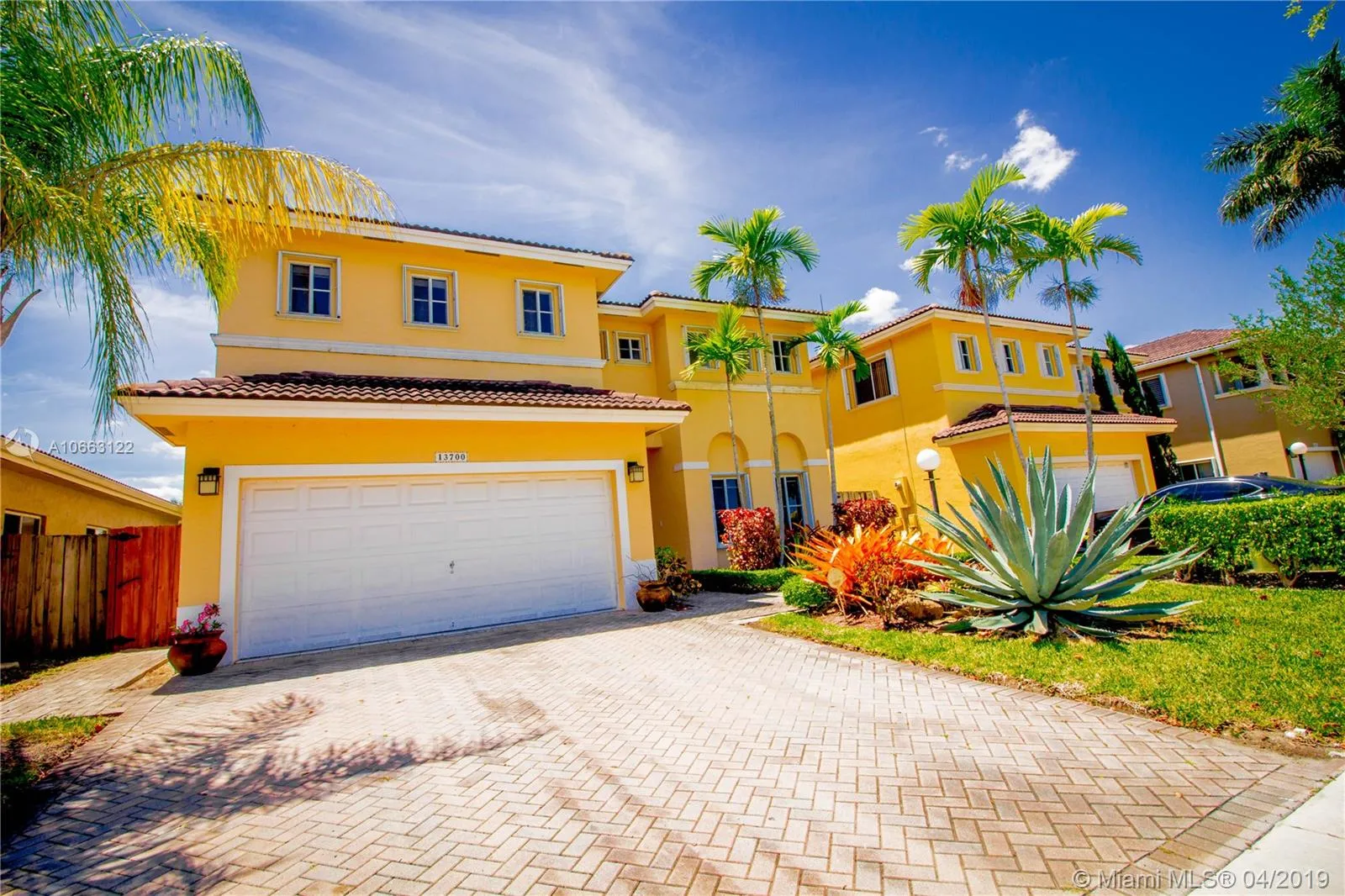 13700 SW 127th Ct, Miami FL 33186