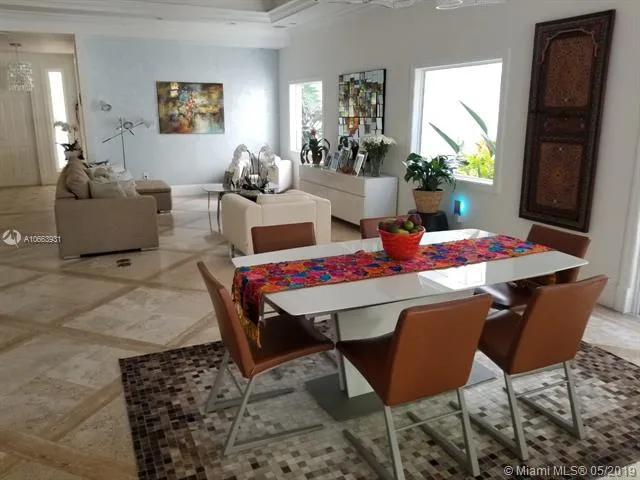 8 Turtle Walk # 8, Key Biscayne FL 33149