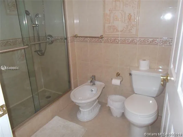 290 174th St # 417, Sunny Isles Beach FL 33160