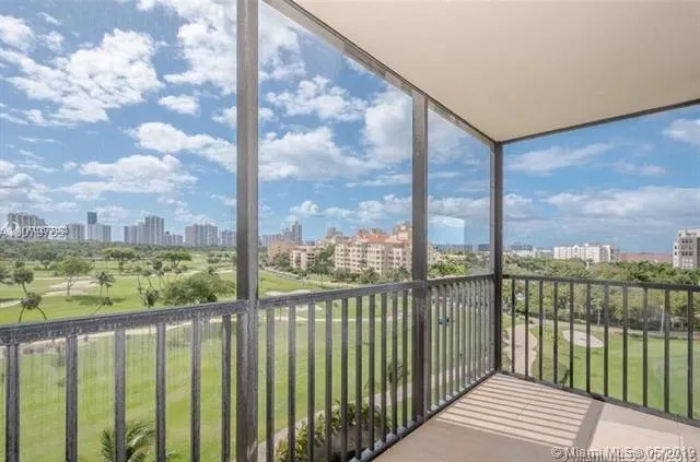 20335 W Country Club Dr # 809, Aventura FL 33180