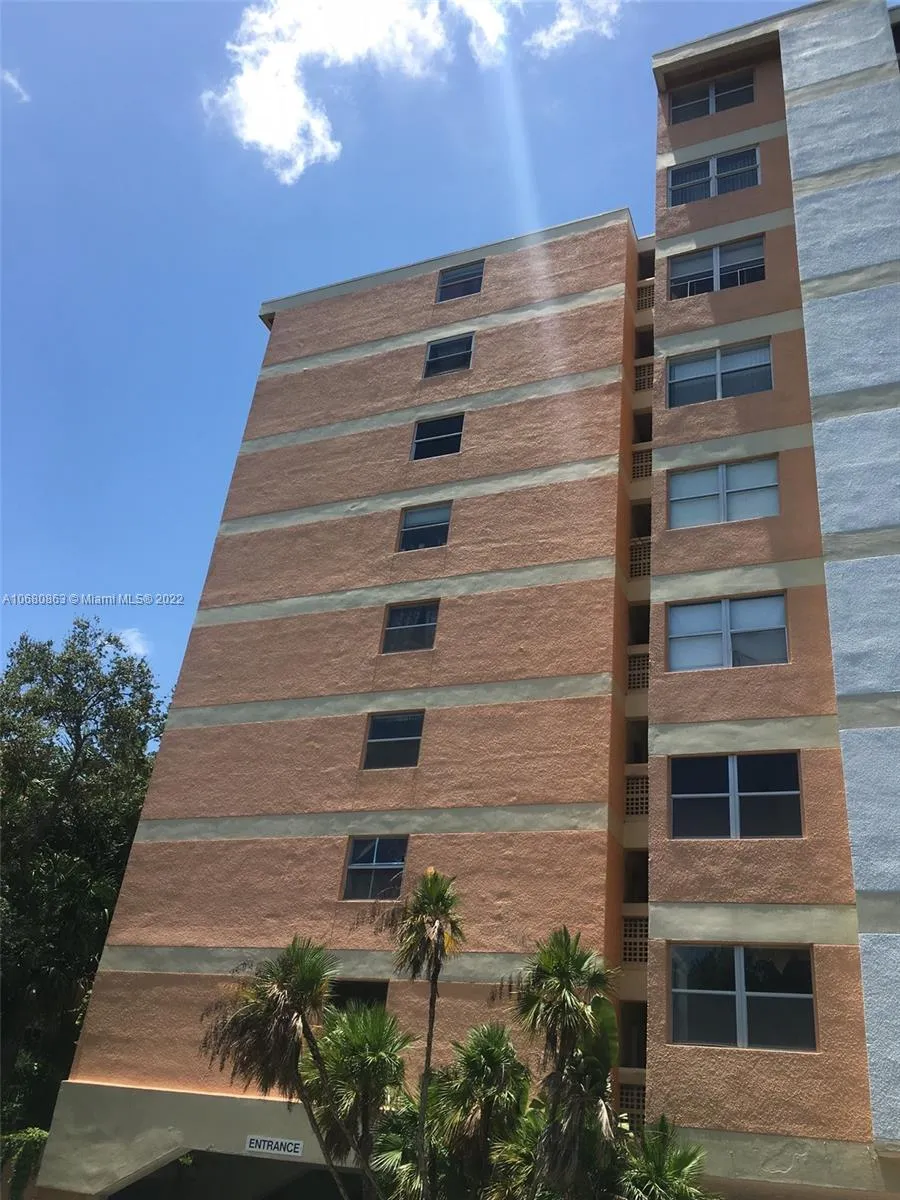 3301 Spanish Moss Ter # 906, Lauderhill FL 33319