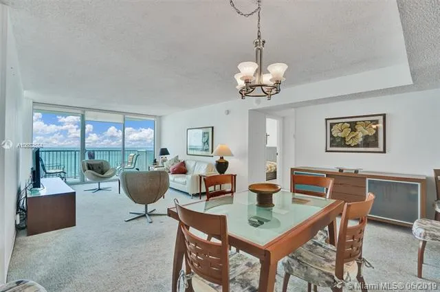 2655 Collins Ave # 1911, Miami Beach FL 33140