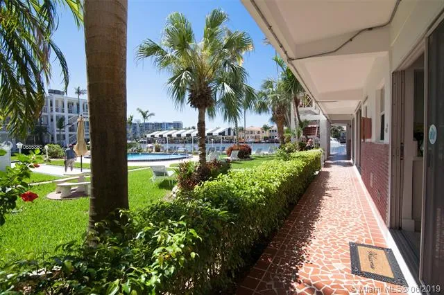 2400 S Ocean Dr # 104, Hollywood FL 33019
