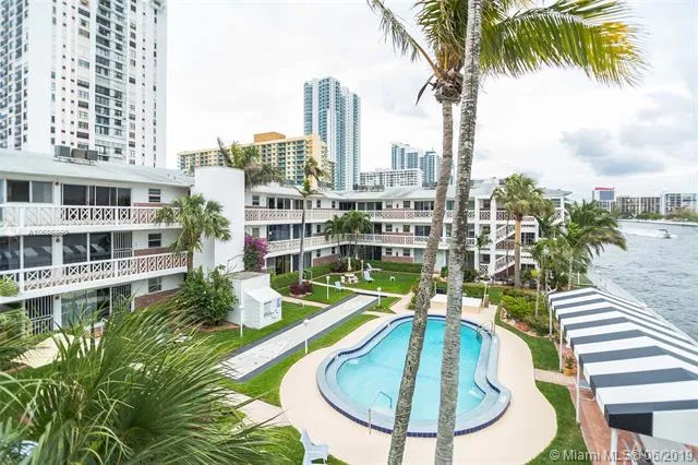 2400 S Ocean Dr # 104, Hollywood FL 33019