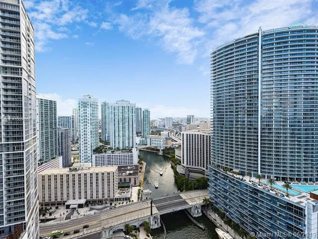 465 Brickell Ave # 3202, Miami FL 33131