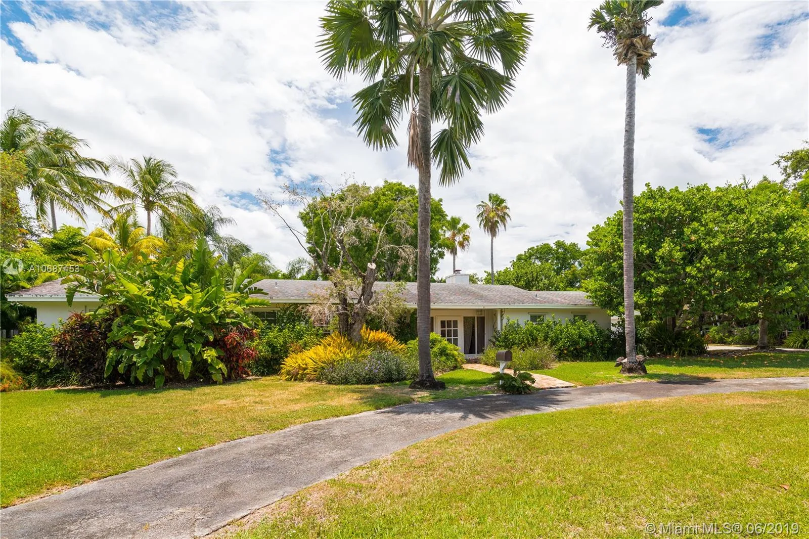 11360 SW 60th Ave, Pinecrest FL 33156