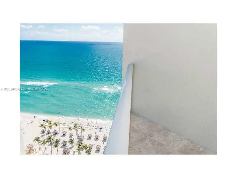2 bedroom 2 bath for rent at 16699 Collins Ave # 2406, Sunny Isles Beach FL 33160