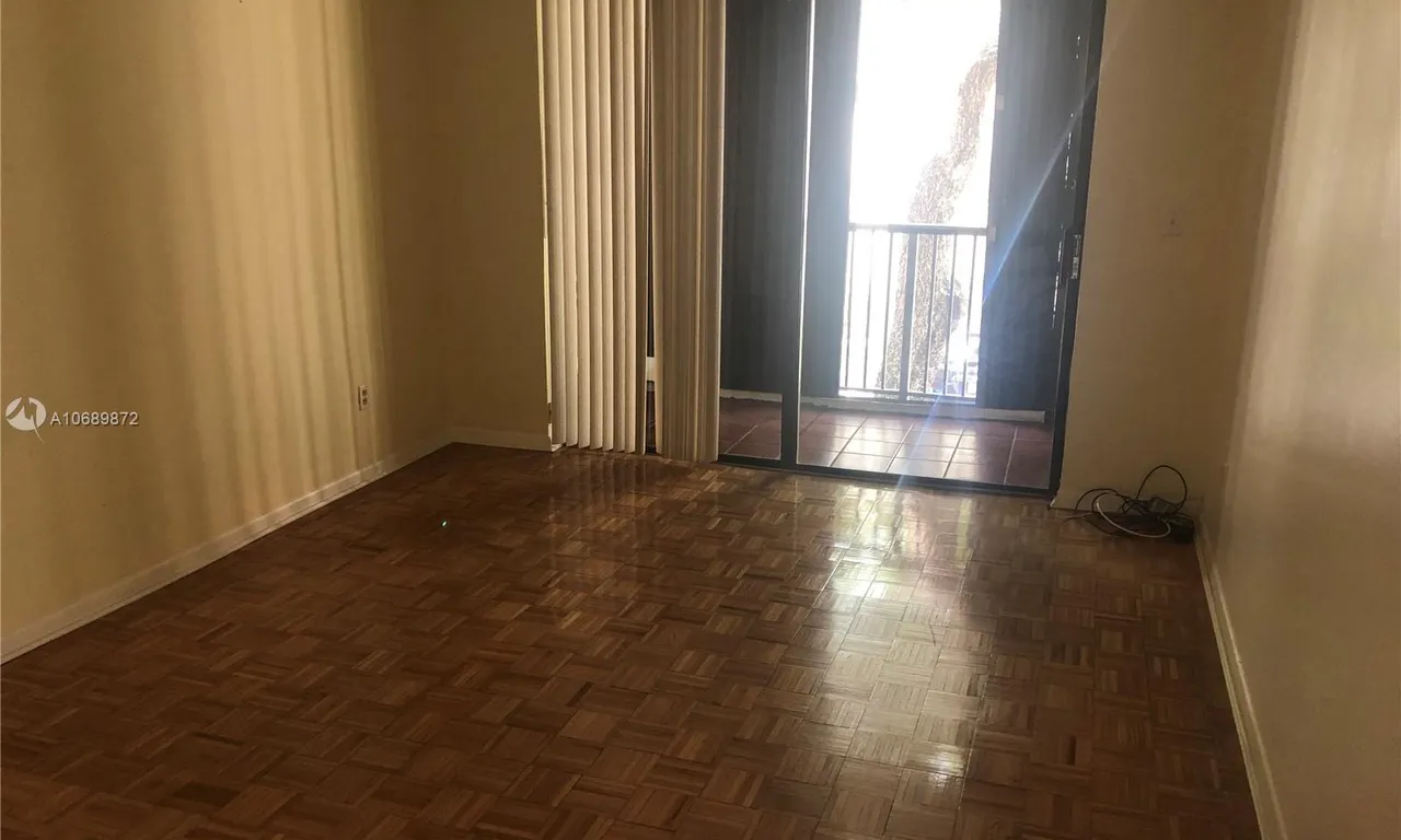 14501 N Kendall Dr # 212H, Miami FL 33186