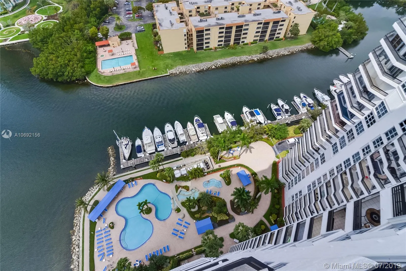 3530 Mystic Pointe Dr # 2402, Aventura FL 33180