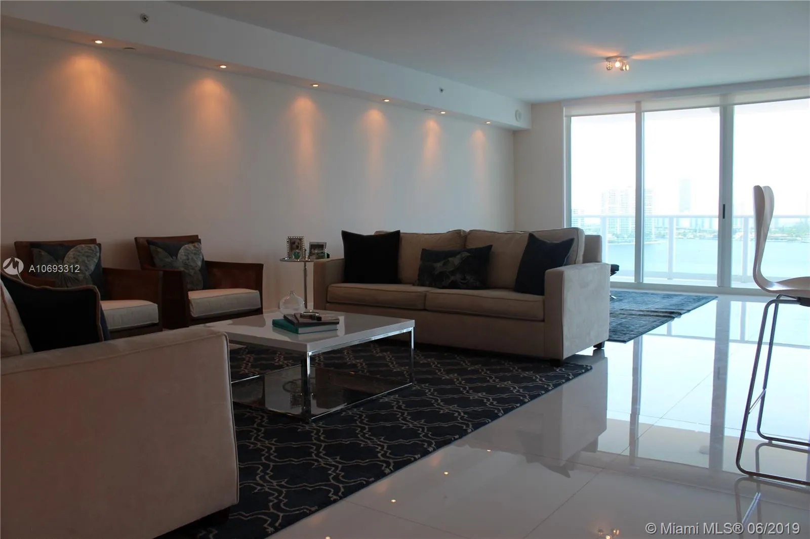 3301 NE 183rd St # 1204, Aventura FL 33160
