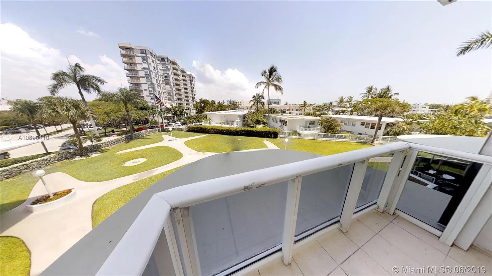 1 bedroom 1 bath for sale at 900 Bay Dr # 209, Miami Beach FL 33141